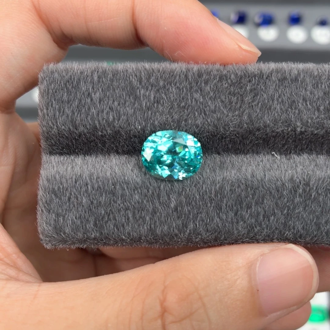 M***生合成（培育）石榴石裸石未镶嵌6.58ct