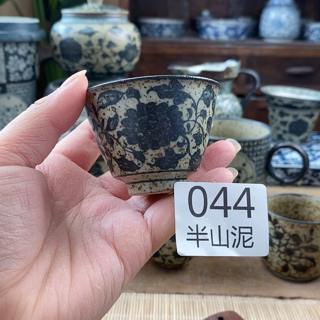 手工手绘青花陶瓷