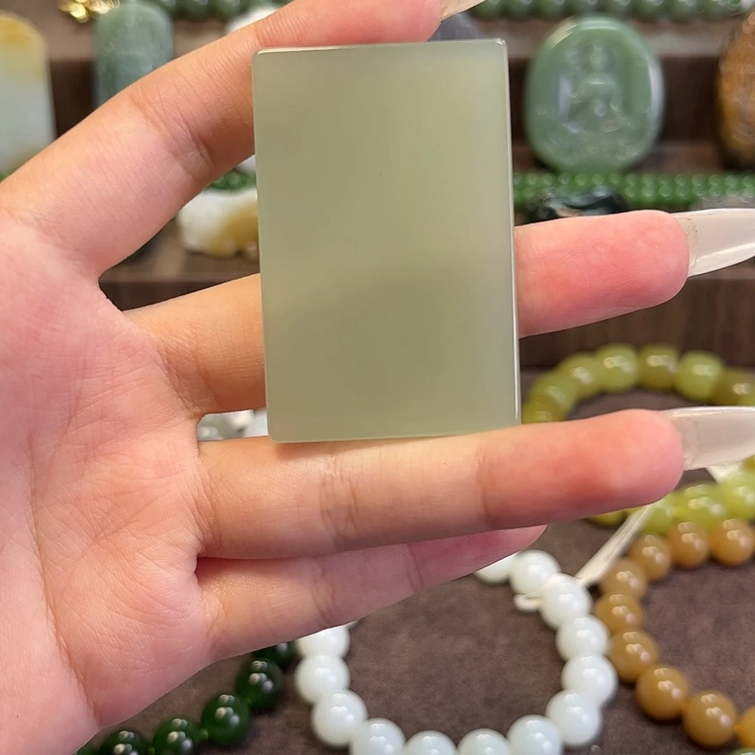 和田玉未镶嵌手串