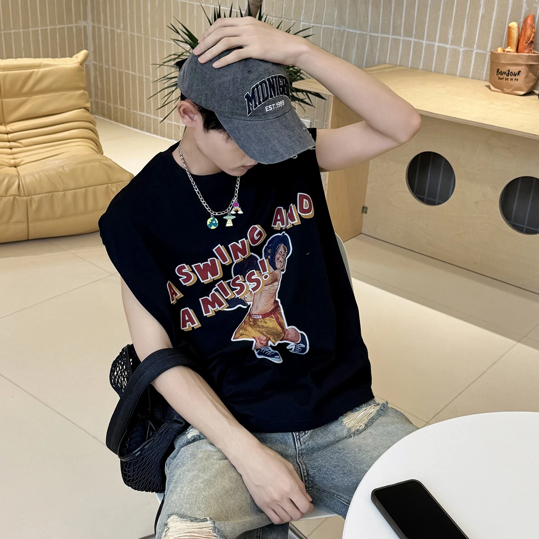 白口阳【KO俱乐部】薄款卡通印花无袖马甲休闲百搭宽松背心男TT588