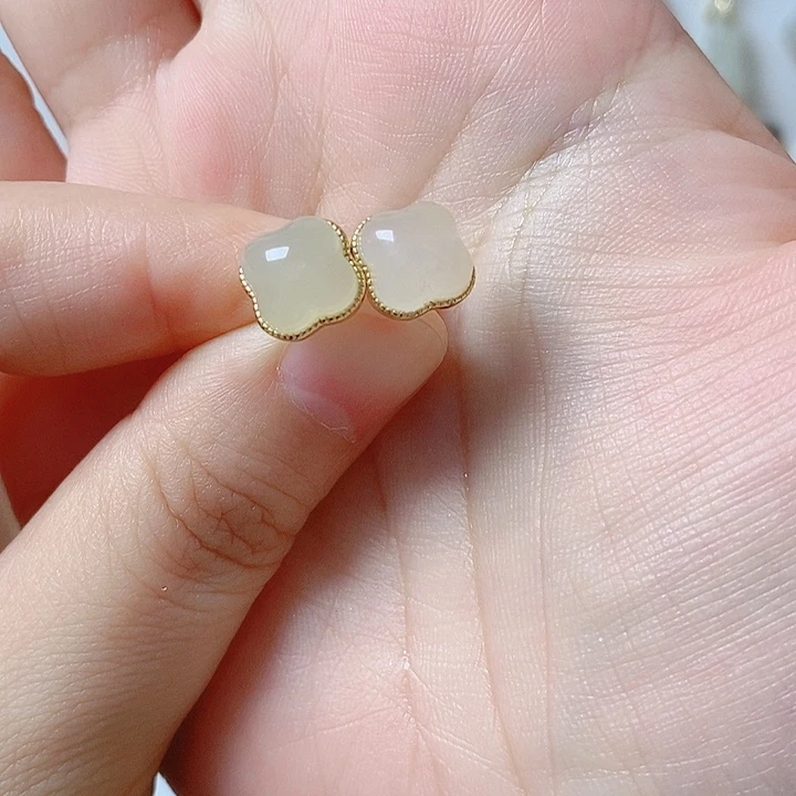 和田玉银S925镶嵌耳饰