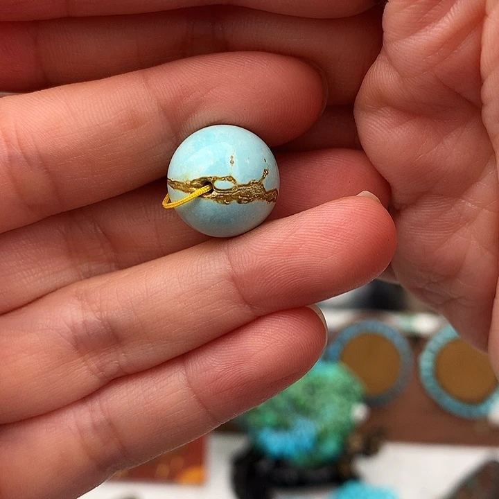 绿松石未镶嵌原矿