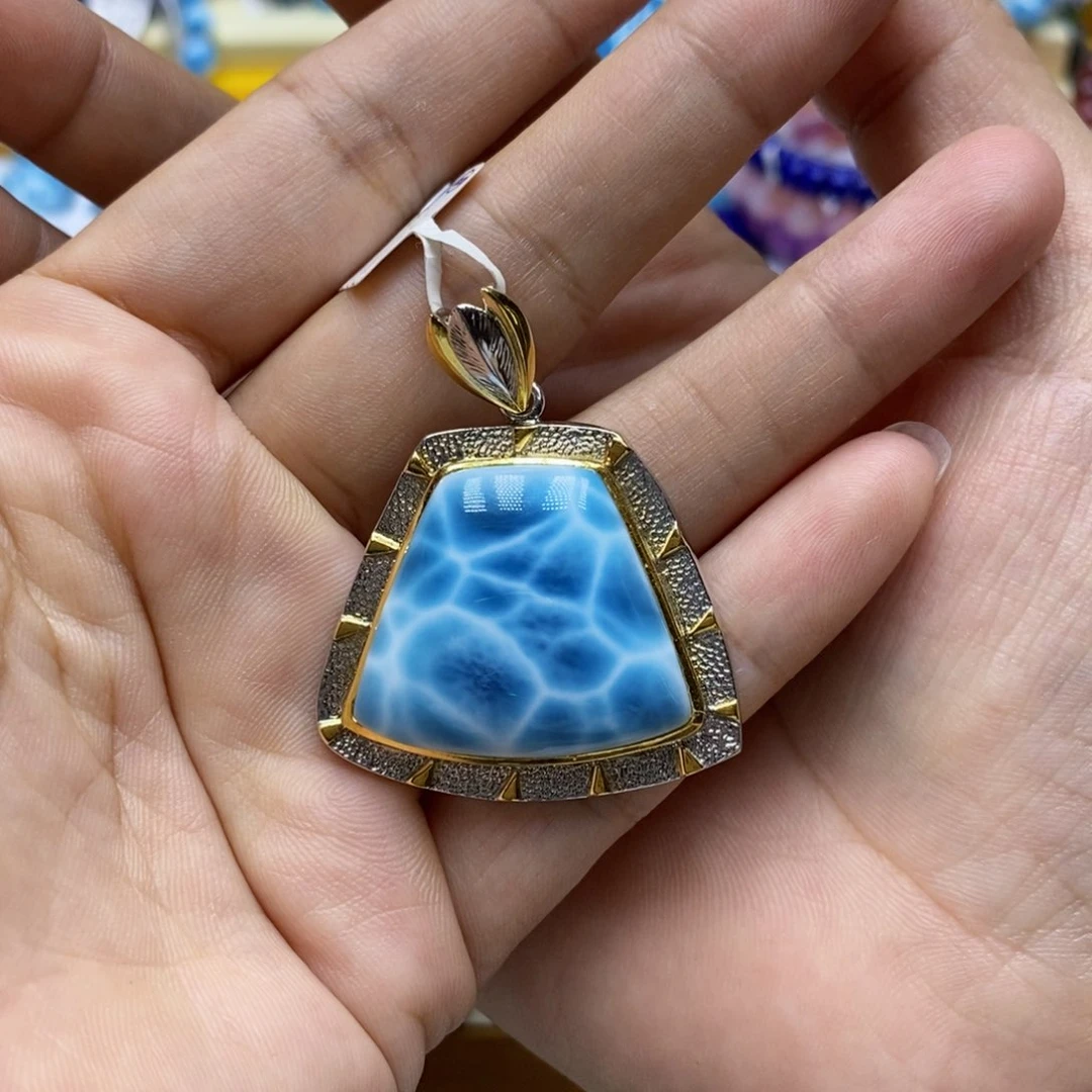 针钠钙石（海纹石）银S925镶嵌颈饰