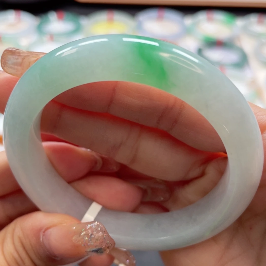 【闪购商品】翡翠手镯未镶嵌53白底青21号