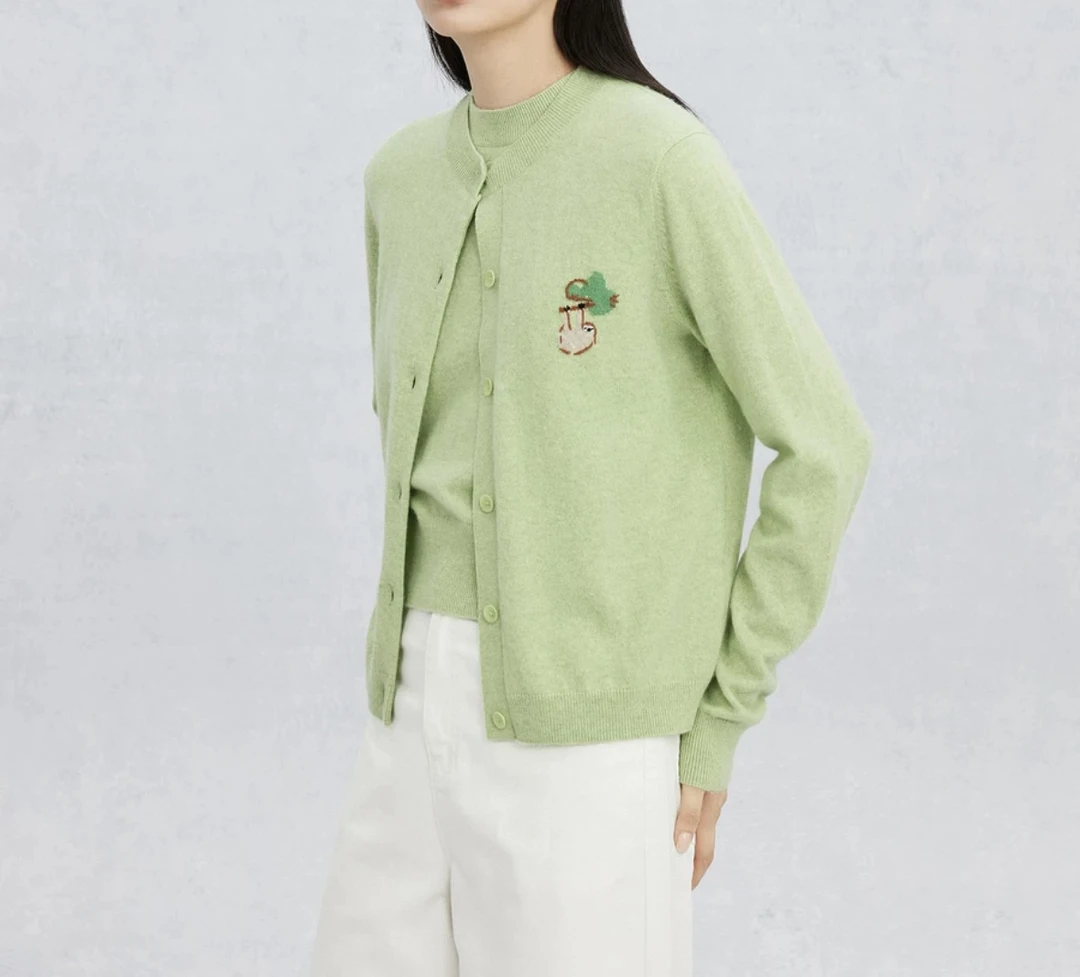 鄂系新品羊绒树懒手绣提花女羊绒开衫25早春E003