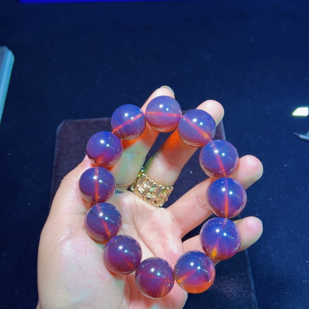 未镶嵌琥珀裸石琥珀