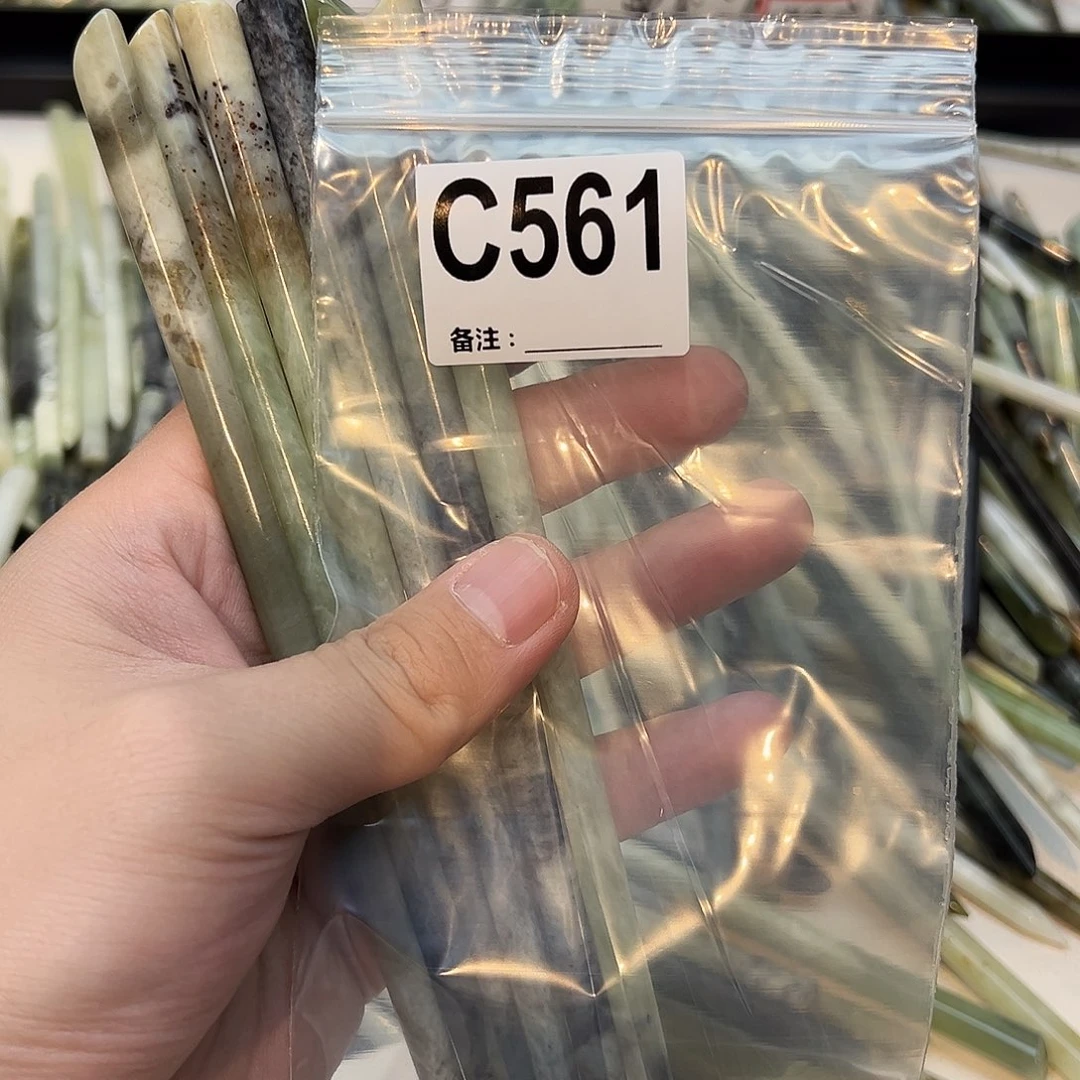 月***妖未镶嵌蛇纹石玉发饰