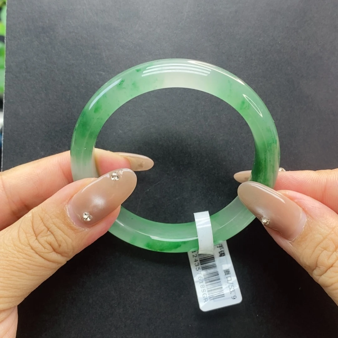 石英质玉手镯未镶嵌0**5