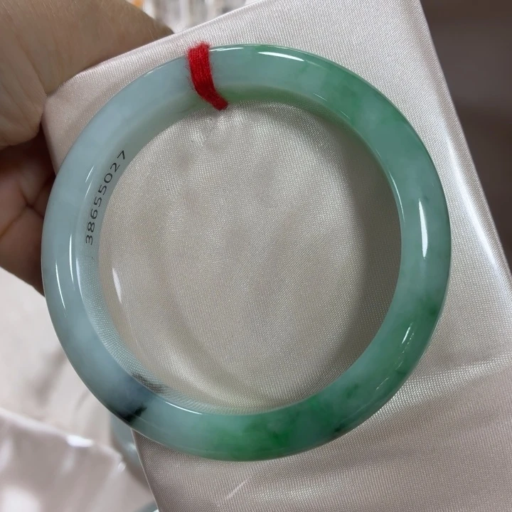 翡翠未镶嵌手镯福利手镯