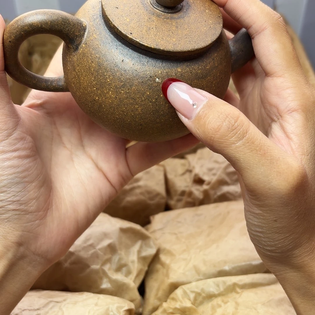 甄选宜兴本土紫砂壶