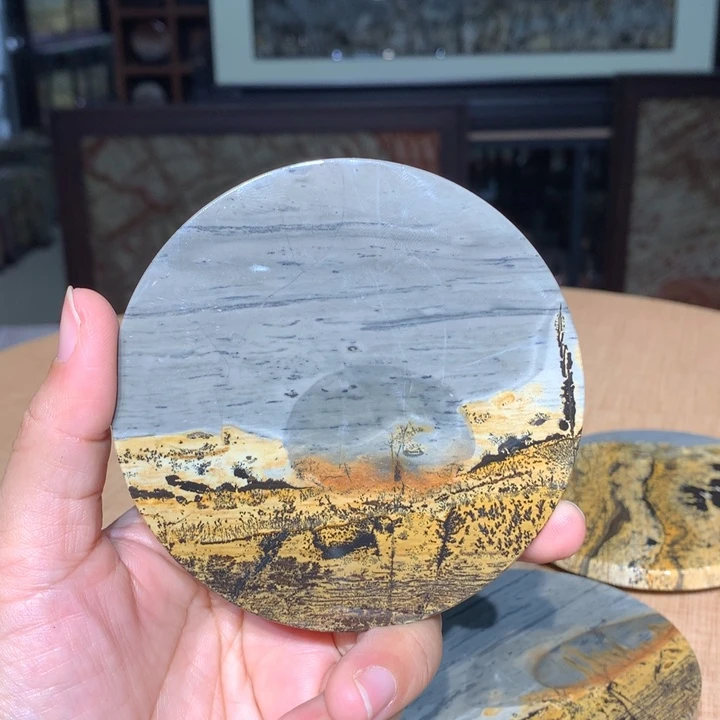 红***艺，广西国画石摆件，收藏观赏