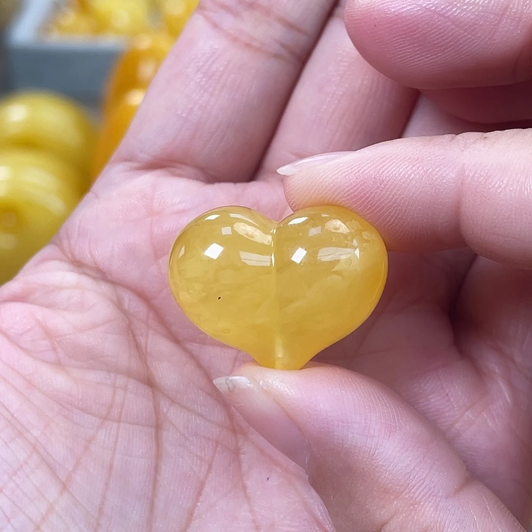 琥珀未镶嵌裸石微瑕h45