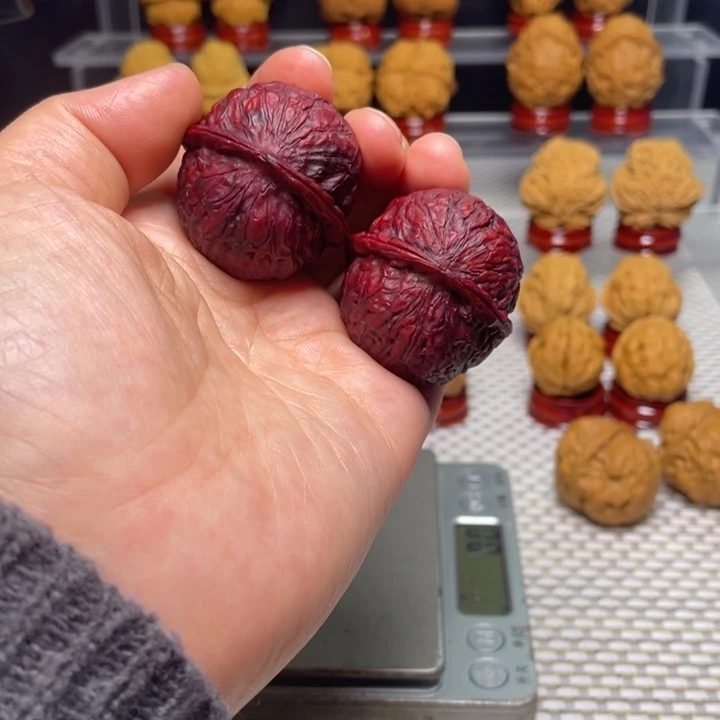 文玩核桃把件25乾坤球