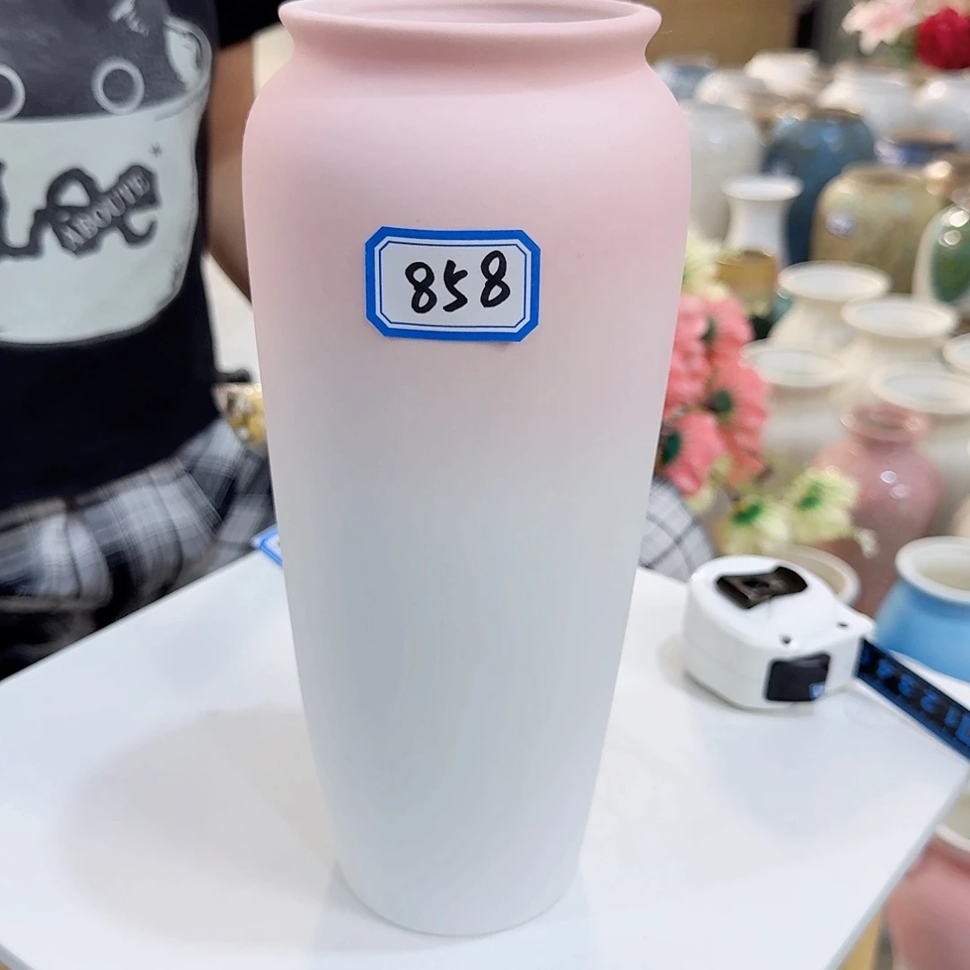 858号粉白磨砂高25厘米清理一个