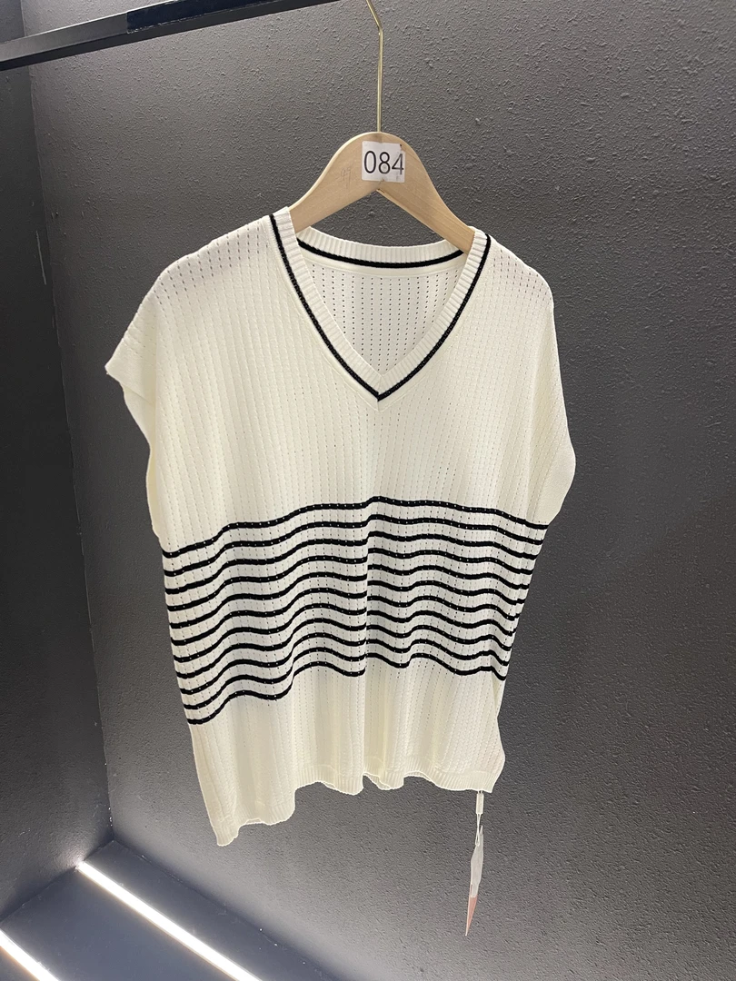 084纯欲风潮流风韩系时尚风背心吊带黑白圆领Y3K赫本风