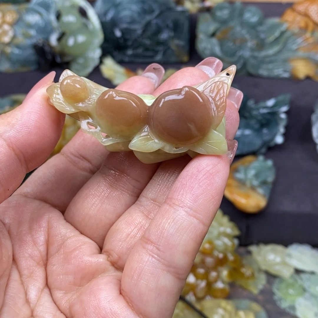 蛇纹石玉颈饰未镶嵌A**S