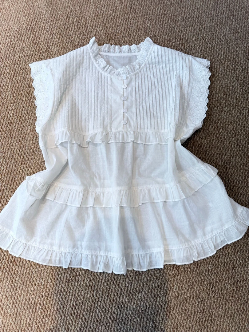 深圳南油欧货夏季小飞袖蕾丝裙摆娃娃衫小衫衬衫【盘香】