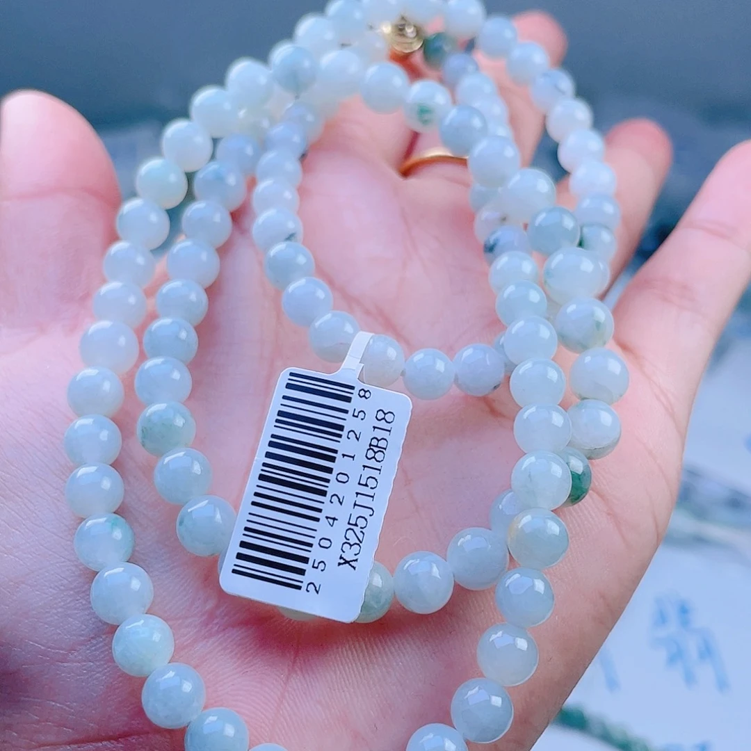 定制翡翠未镶嵌珠串