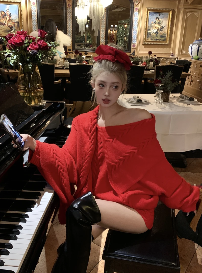 【福利款NO退换】围脖氛围感保暖毛织上衣＋短裤两件套套装女