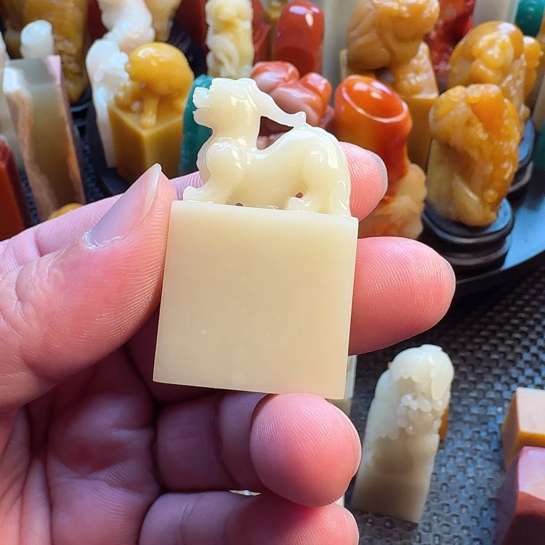 寿山石印石王****印寿山石