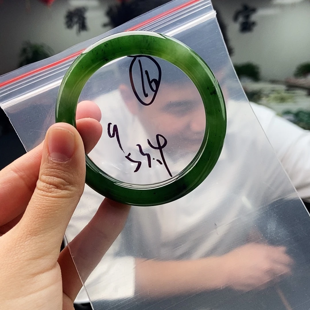 和田玉未镶嵌手镯颜色多样性发拍一发一