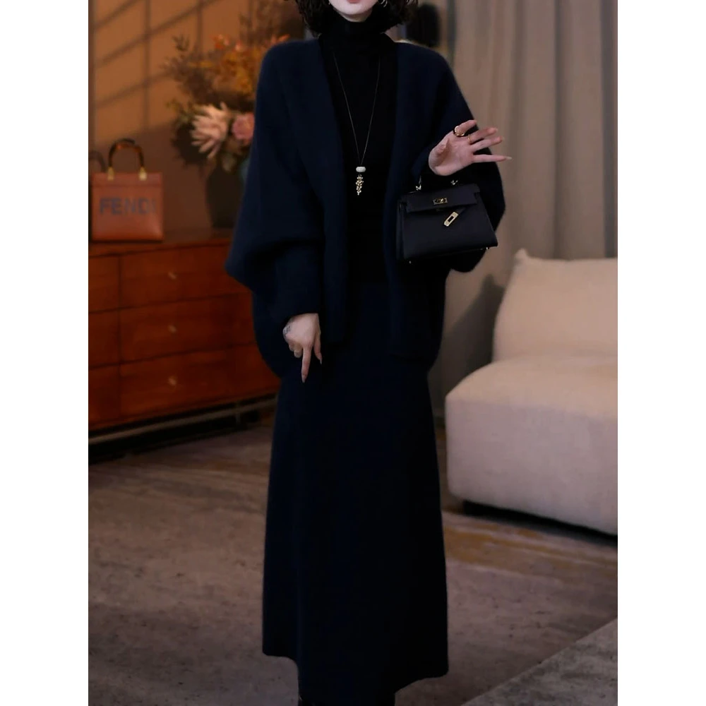 休闲洋气针织套装2025秋冬新款气质慵懒宽松百搭针织开衫+半身裙