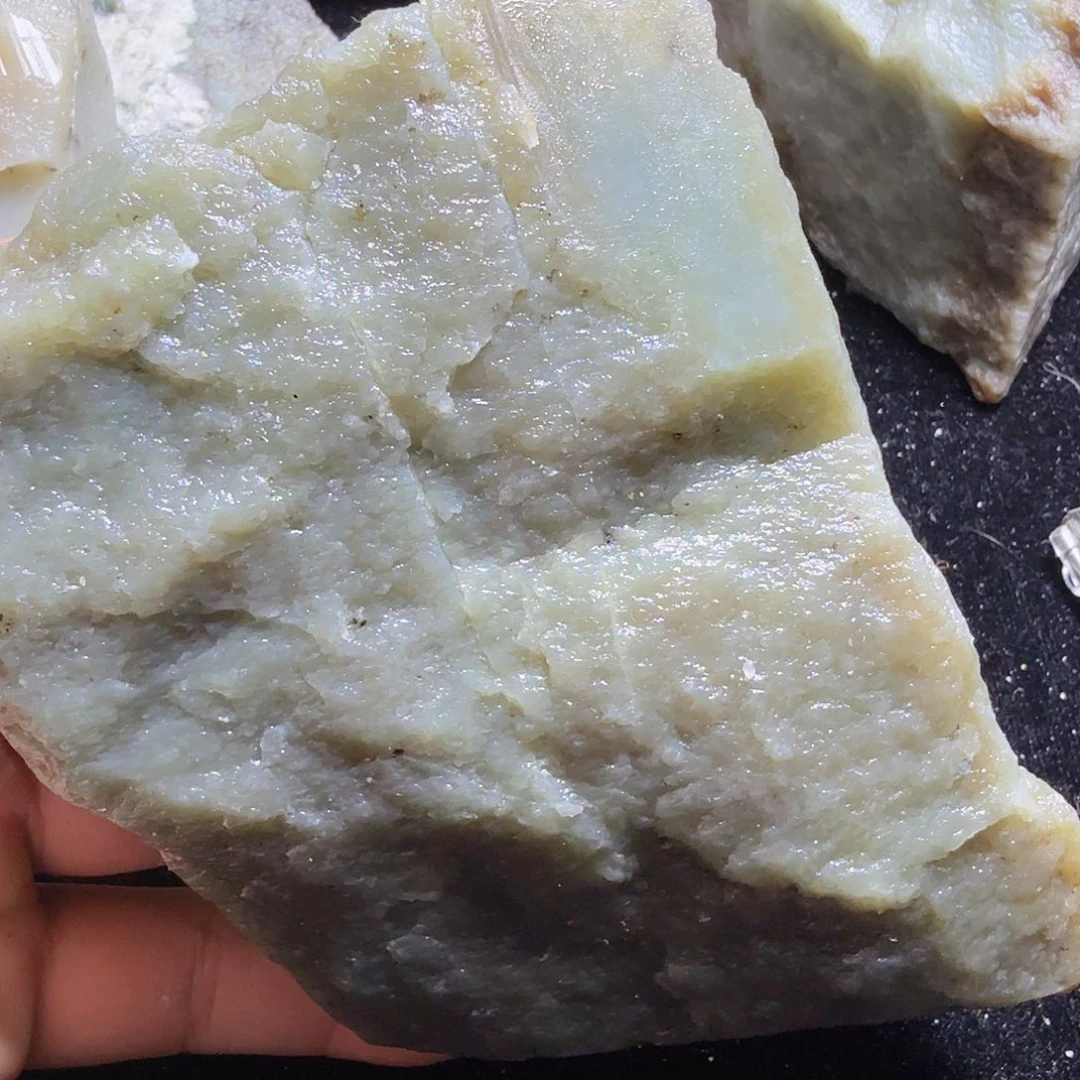 和田玉（糖玉）未镶嵌珠宝半成品