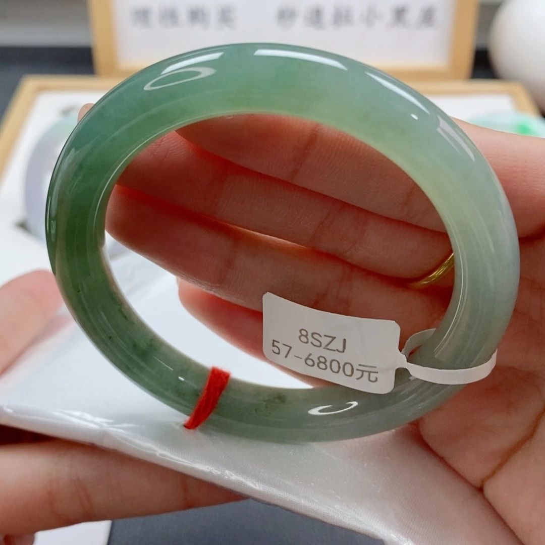 翡翠未镶嵌手镯天然A货翡翠手镯