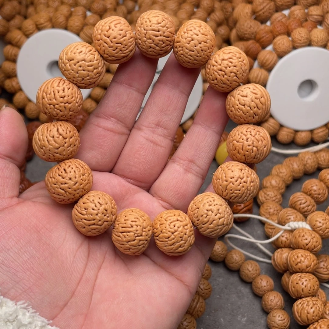 墨***游手串桃核白月光闪1