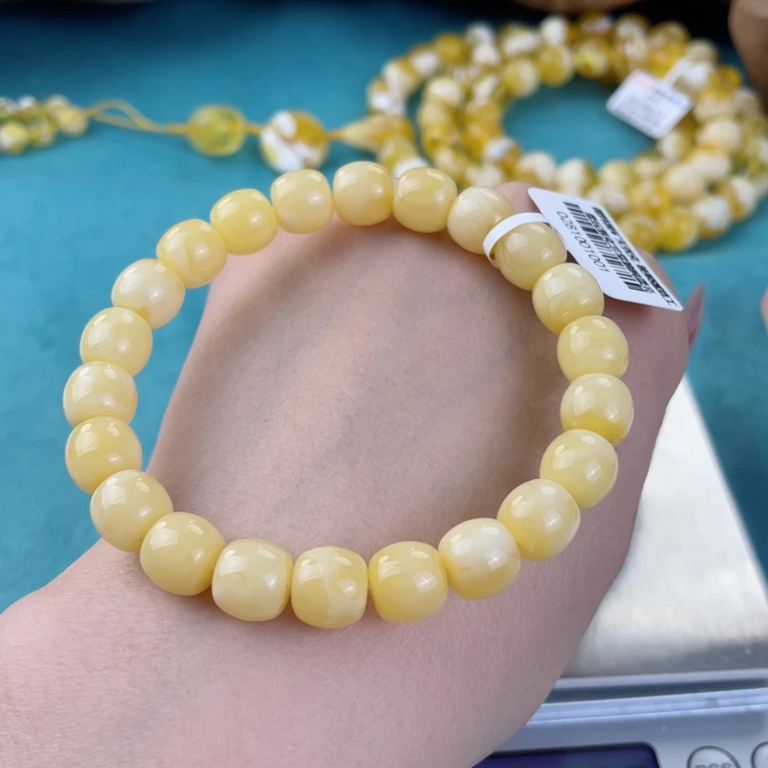 蜜蜡裸石未镶嵌蜜蜡