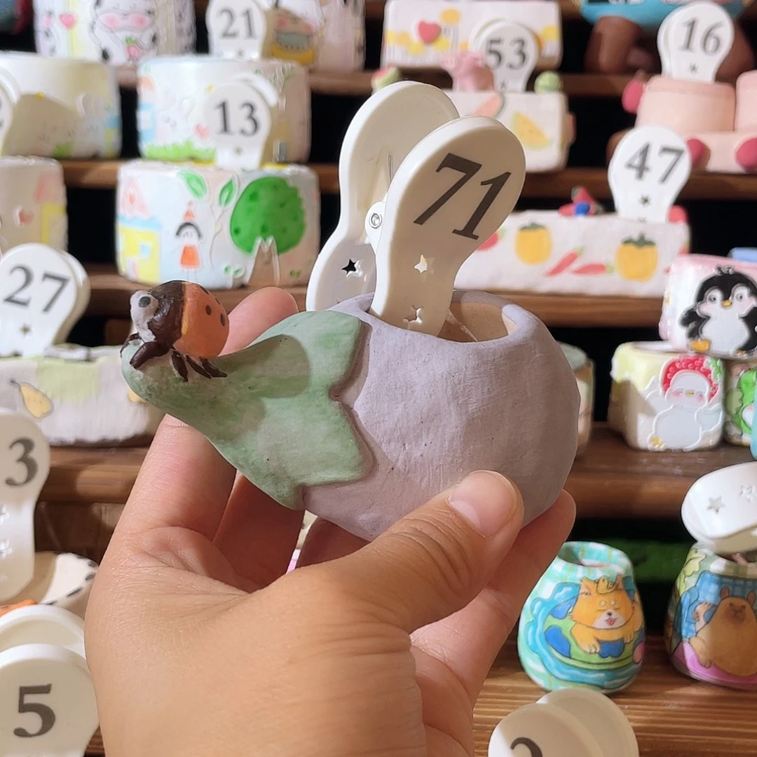 72…瑕疵手绘花盆