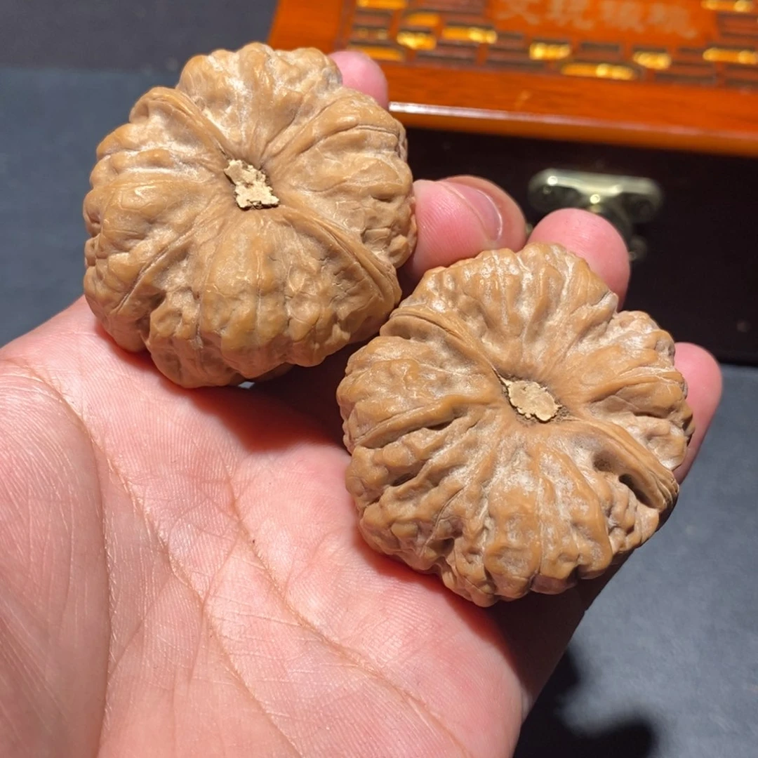 吊坠文玩核桃治****水111100000000000