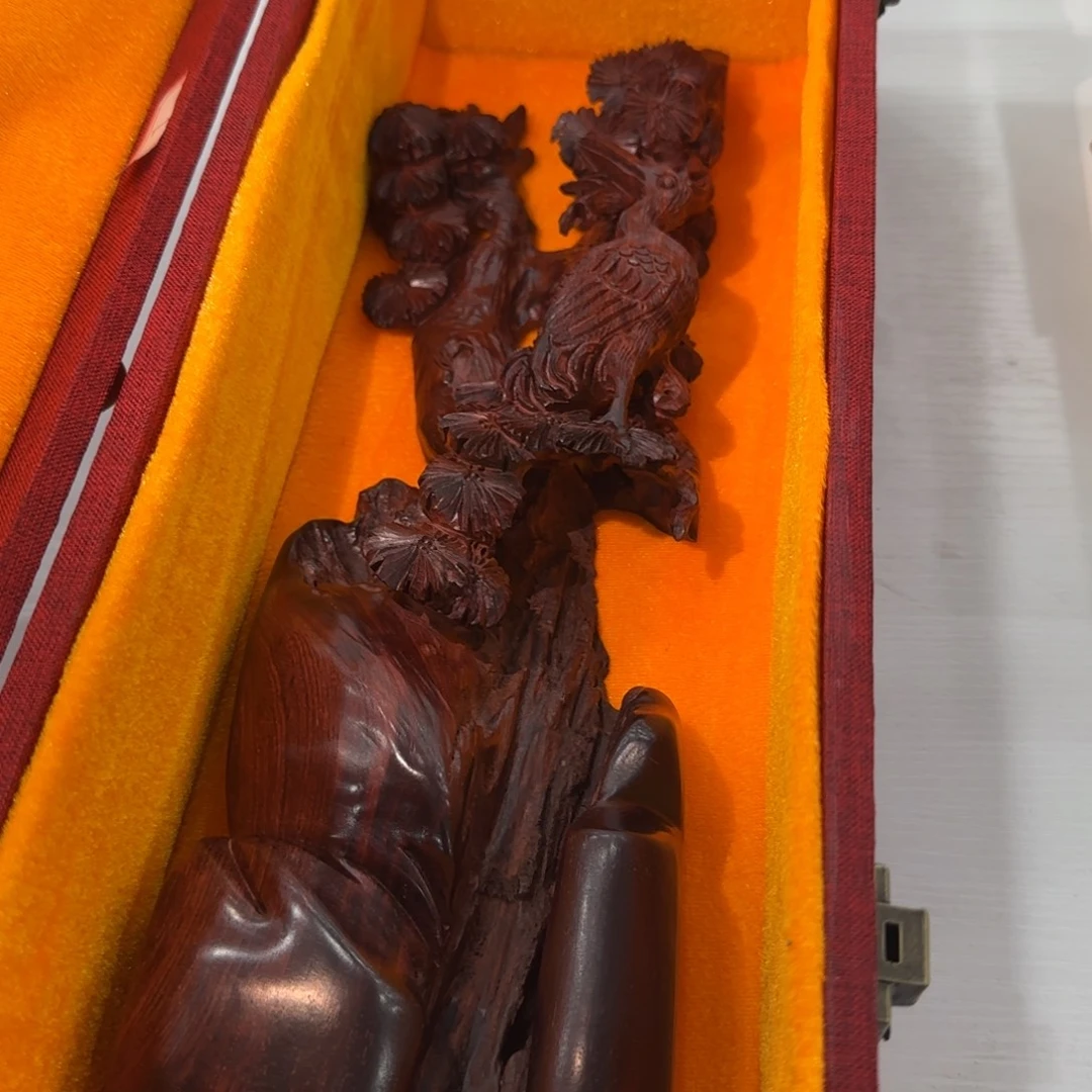 连***长紫檀木类端景台B01743