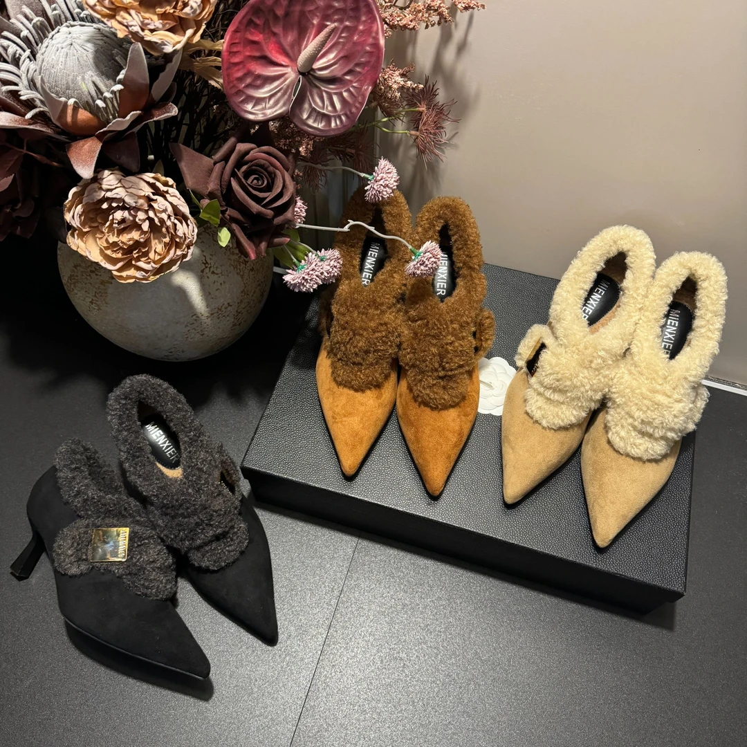 【现现】秋冬季气质简约款毛茸茸魔术贴网红休闲爆款尖头防滑高跟鞋