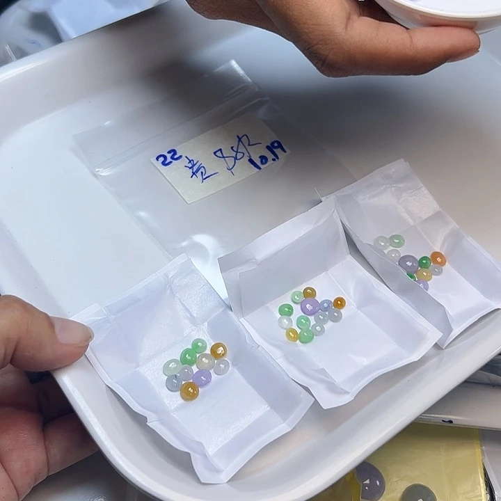 未镶嵌定制翡翠贵**人不