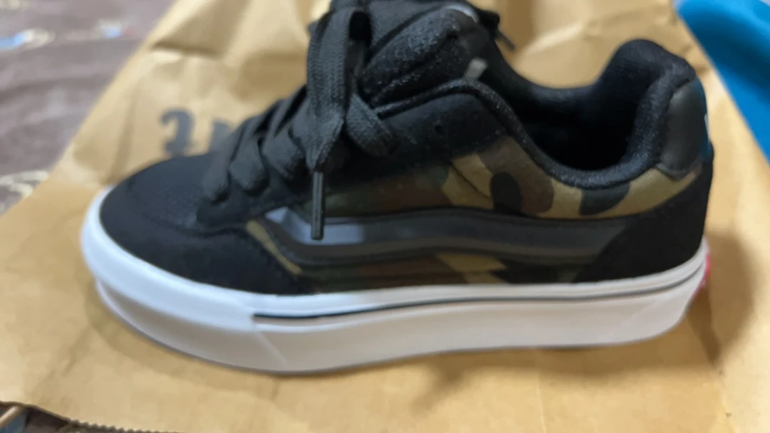 鞋子男女同款百搭