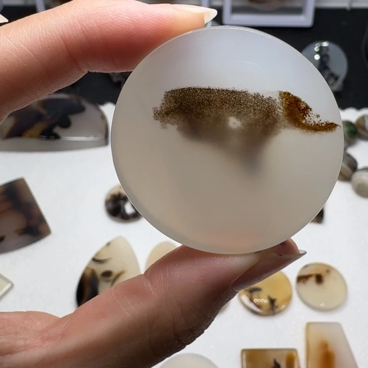 玛瑙/玉髓未镶嵌摆件