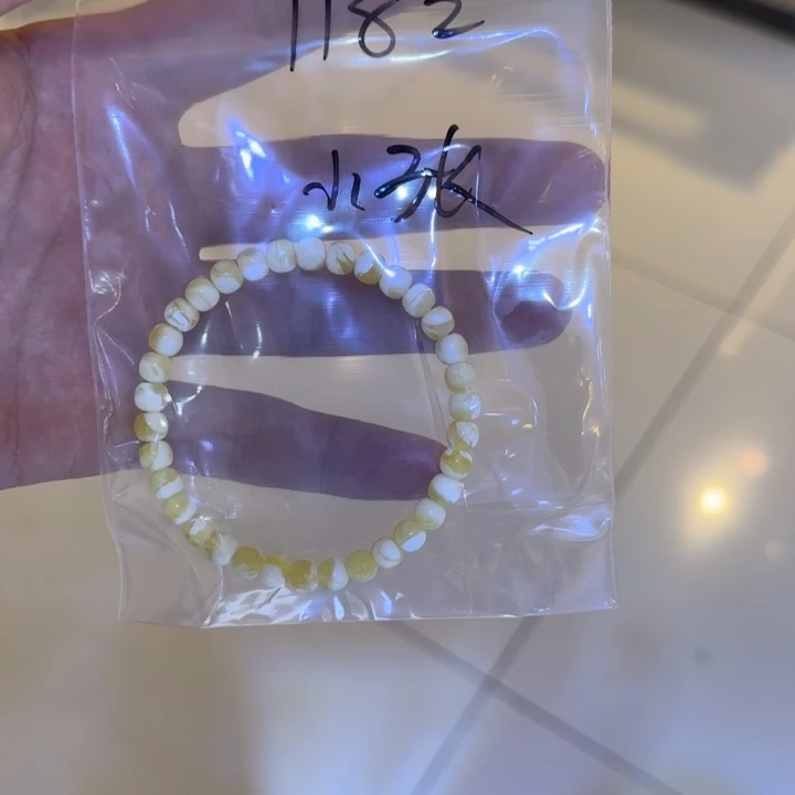 手链琥珀未镶嵌一***张蜜蜡