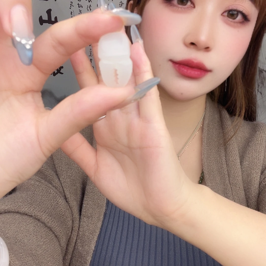 和田玉未镶嵌颈饰蟹钳