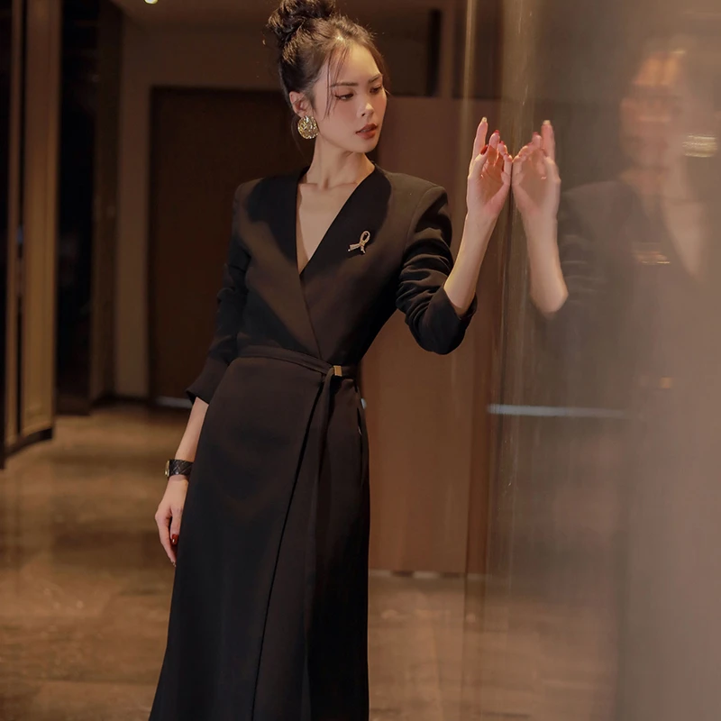【PJ】2025秋季高级修身气质通勤显瘦V领醋酸黑色西装连衣裙女1801
