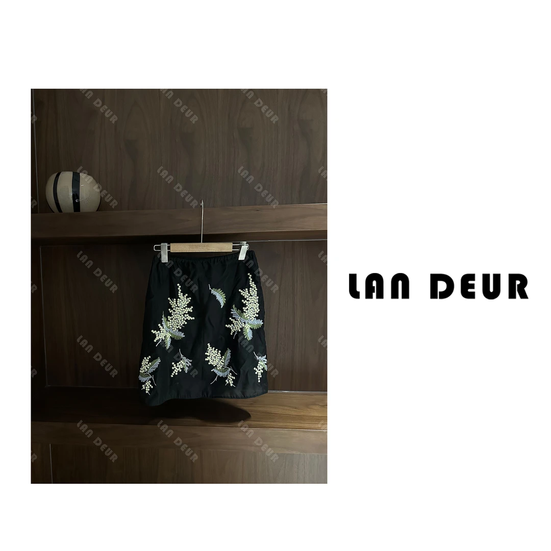 【夏梦海棠】莱赛尔立体刺绣四分半时尚休闲气质半身裙子女P家同款