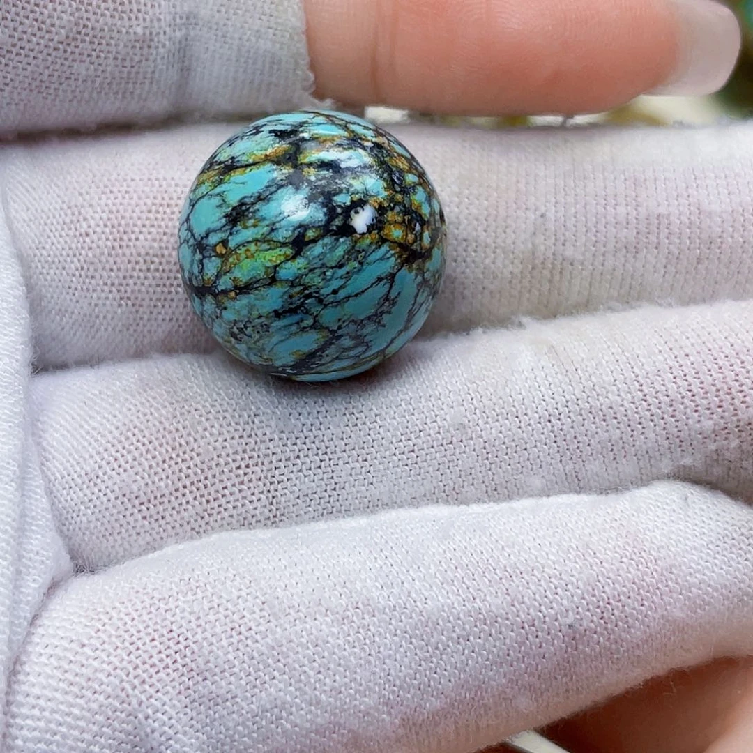 绿松石未镶嵌饰品