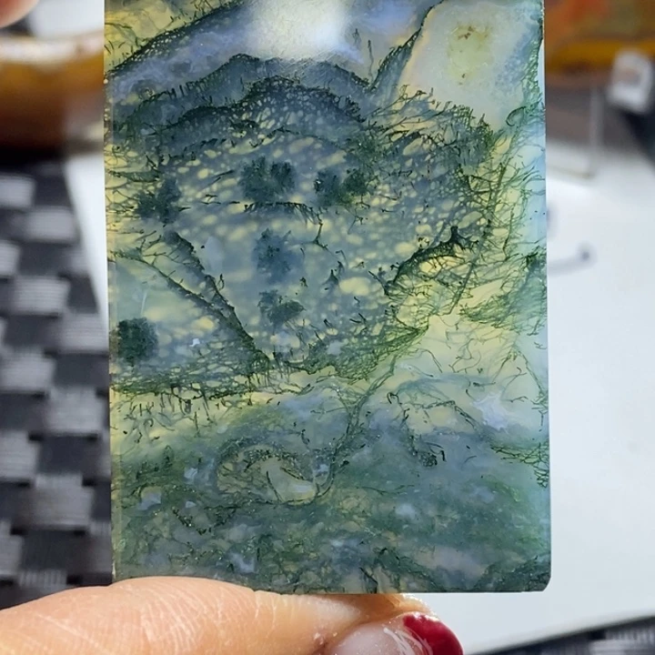 玛瑙/玉髓颈饰未镶嵌卞*珍