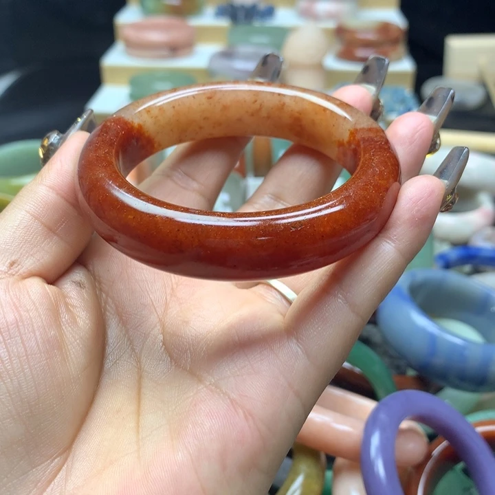 未镶嵌手镯石英质玉秋**澪