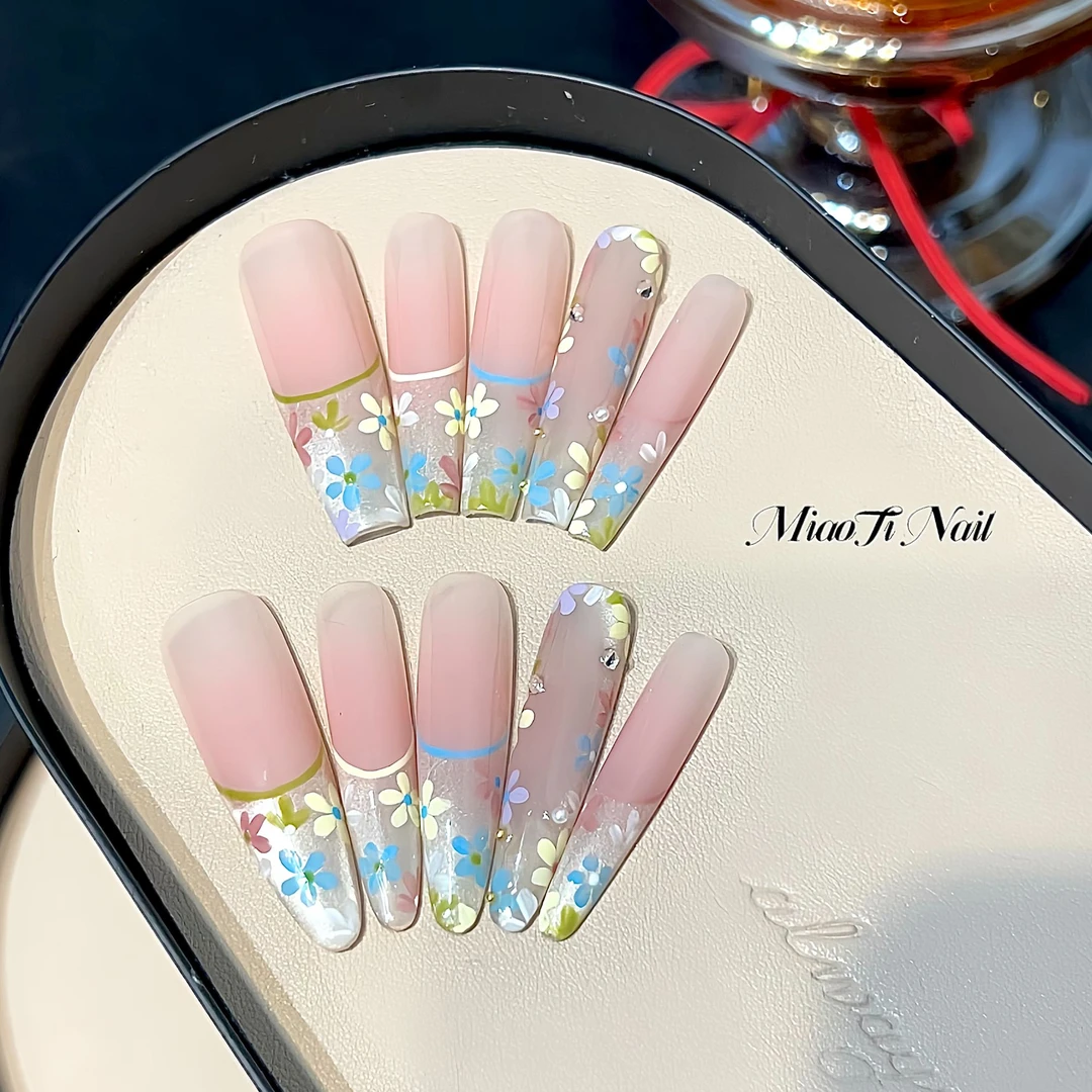 【繁花】【9个甲型定制】猫哥 花卉手绘蝴蝶渐变法式婚甲纯手工穿戴甲