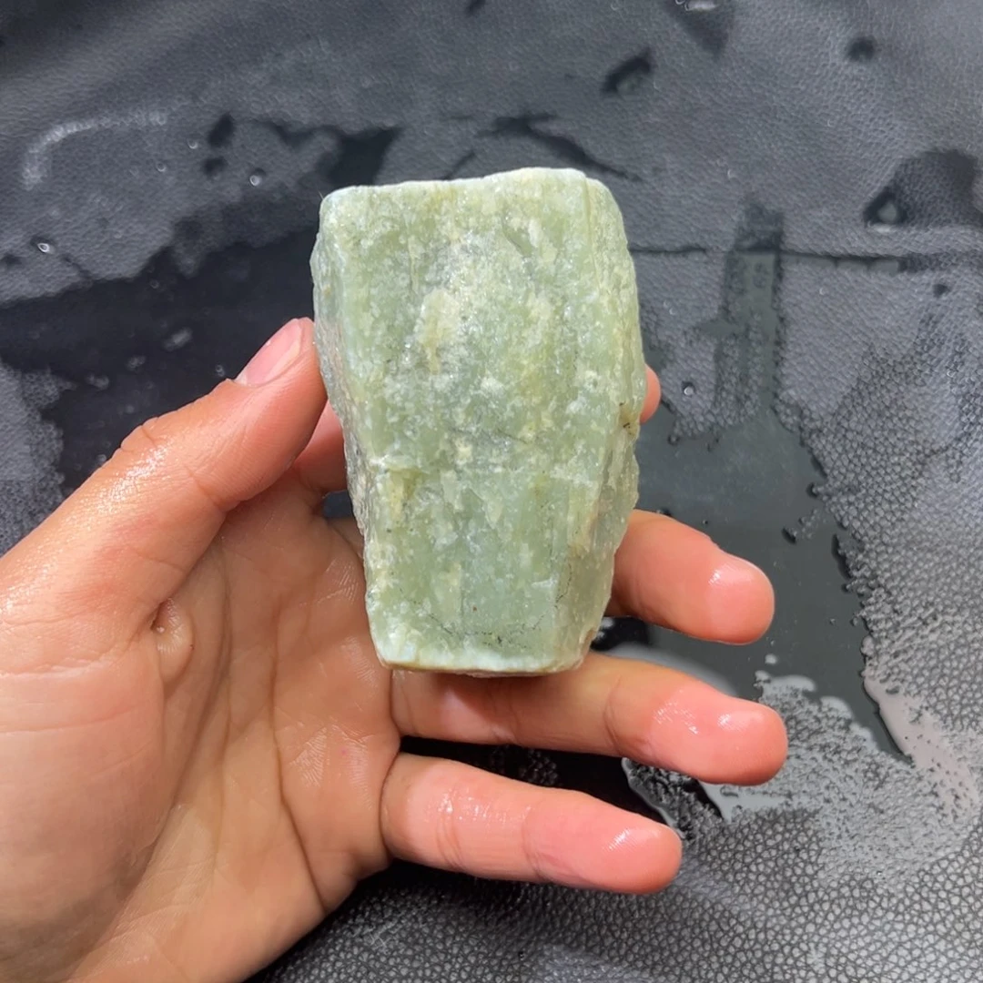 和田玉（糖玉）未镶嵌手镯