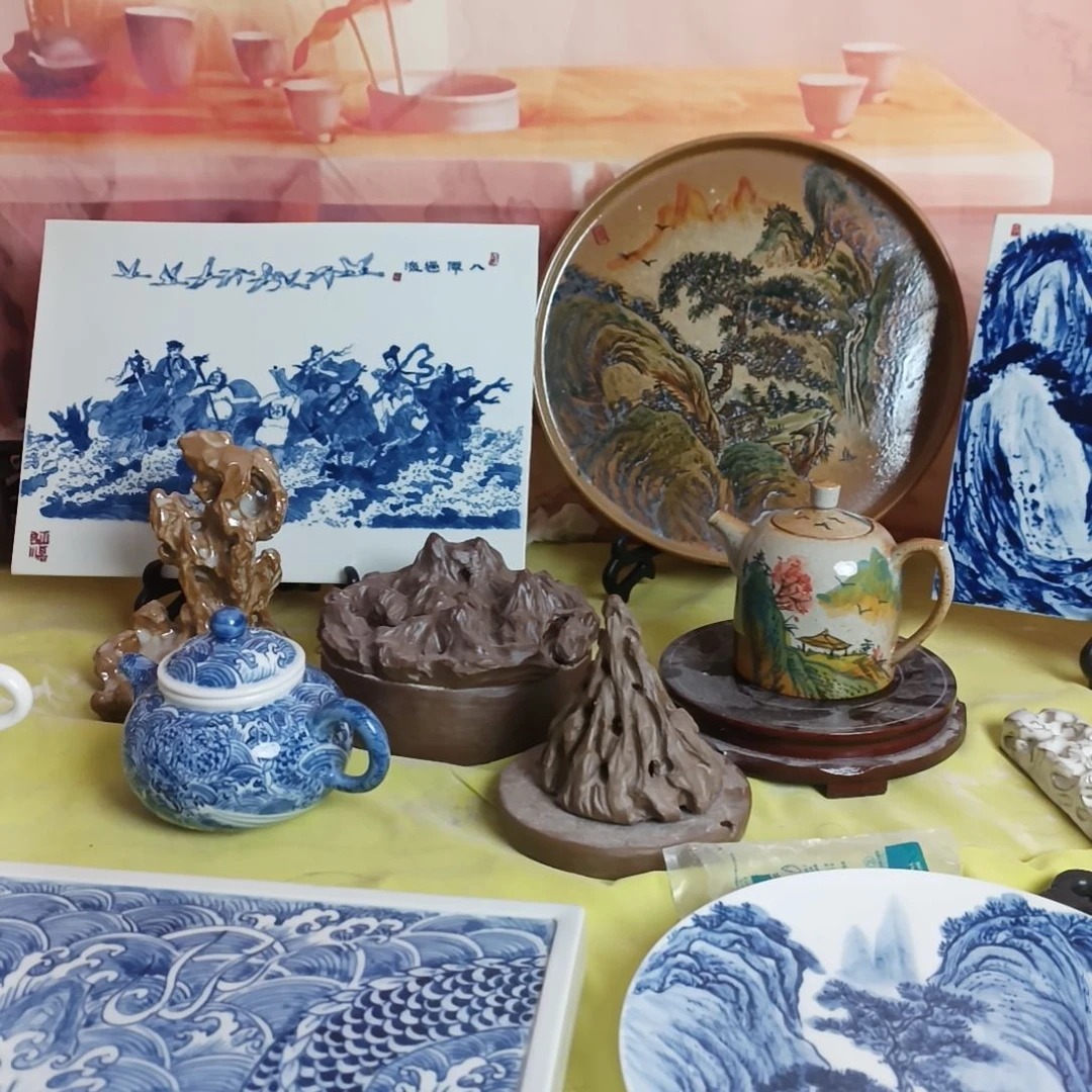 盘景德镇手绘釉下彩手绘画