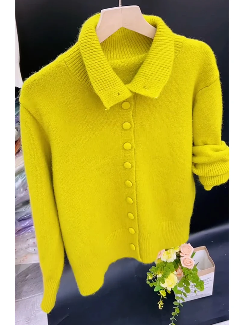 韩系绿色立领针织开衫上衣女2025秋季新款软糯保暖小个子毛衣外套