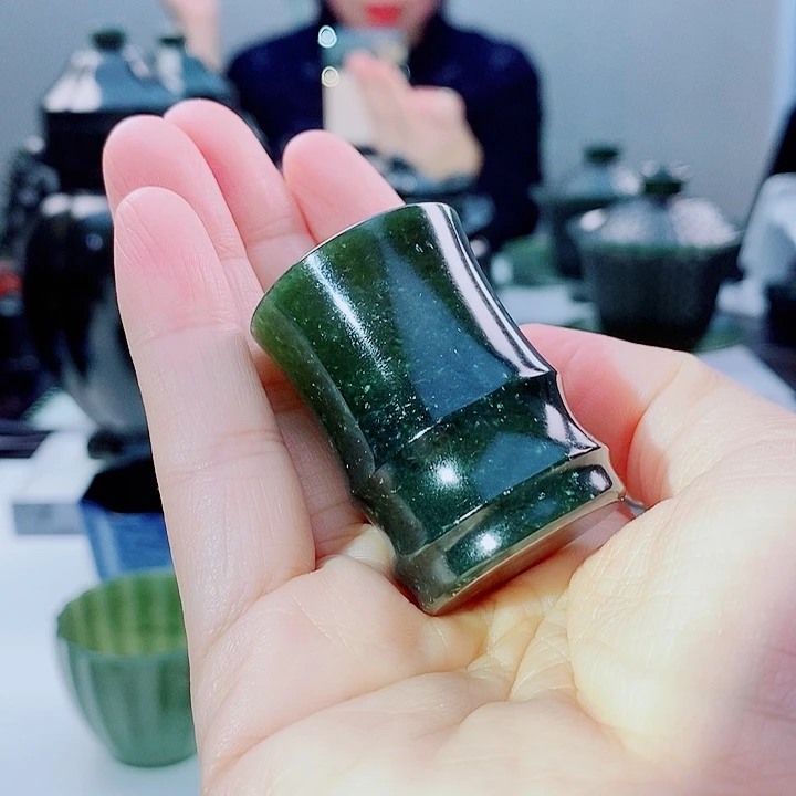 和田玉（青玉）未镶嵌把件