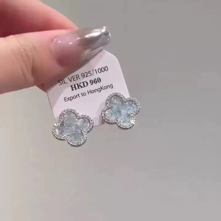 铜合金耳饰 四叶草耳钉女高级感小众轻奢简约百搭H102